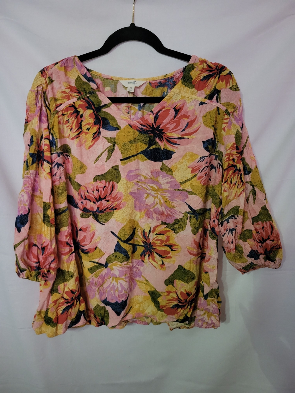Terra & Sky Women's Pink Floral 3/4 Sleeve Blouse